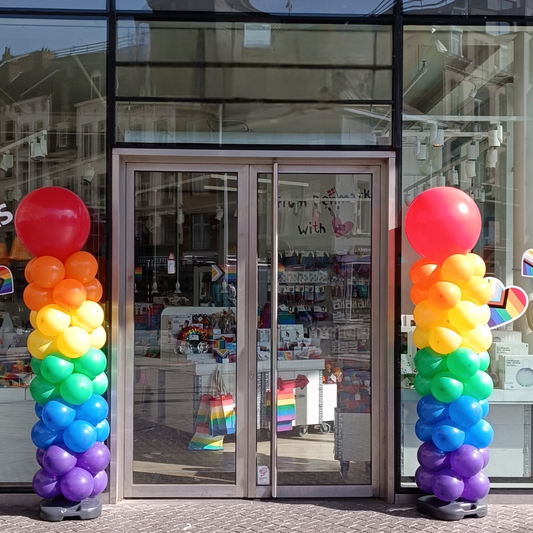 Colonnes de Ballons Pride