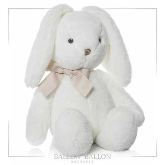 Lapin en peluche crème